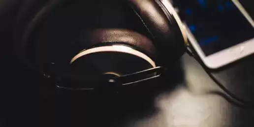 సులభంగా వినడం